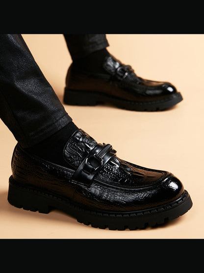 Black handcrafted genuine leather shoes - color image