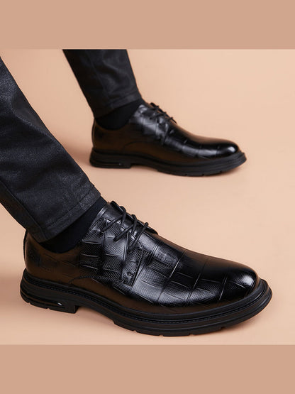 Black handcrafted genuine leather shoes - color image