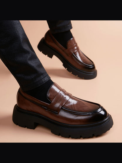 Brown handcrafted genuine leather shoes - color image