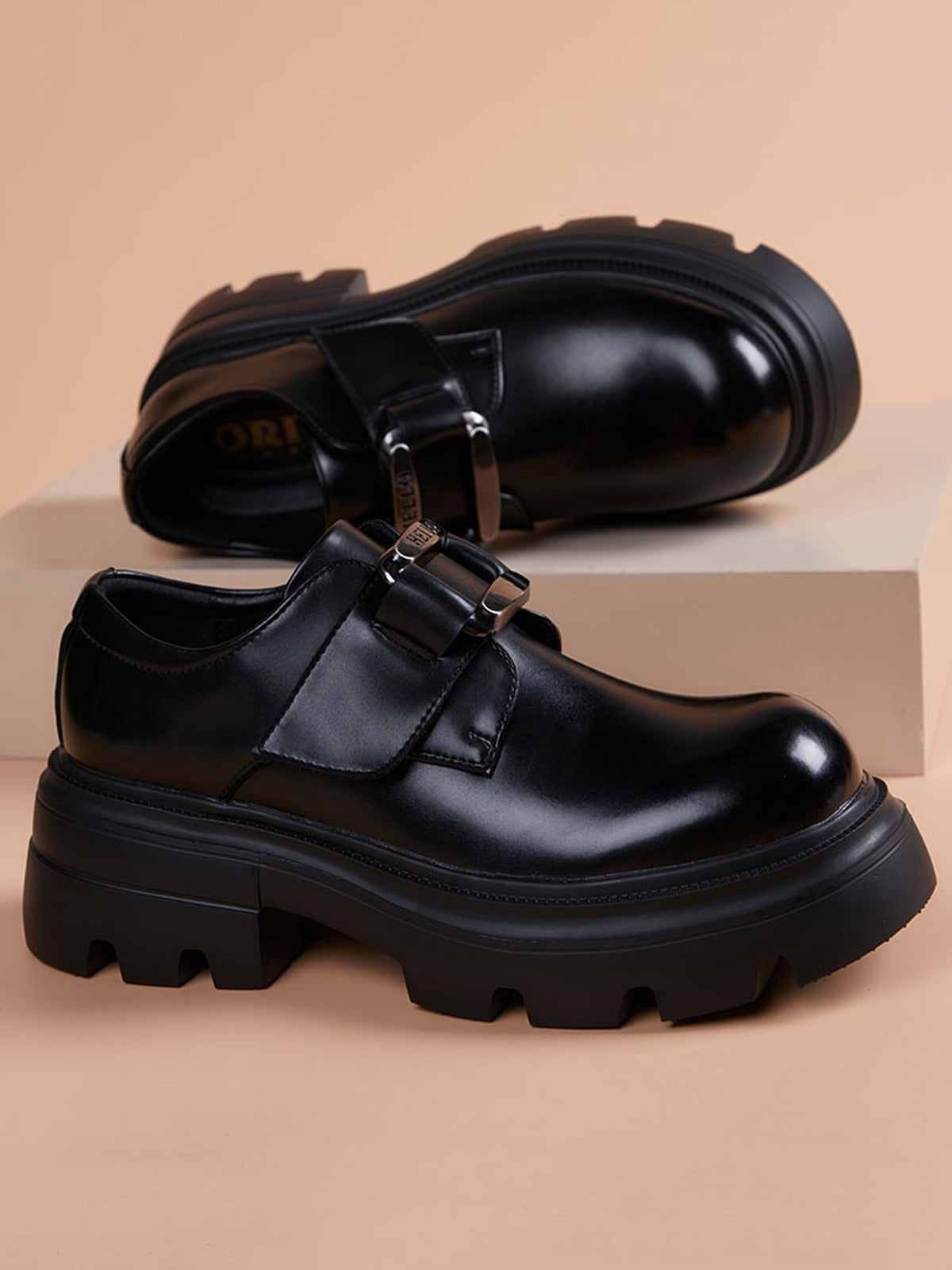 Handcrafted genuine leather shoes product view