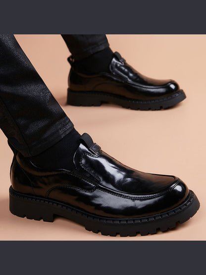 Black handcrafted genuine leather shoes - color image