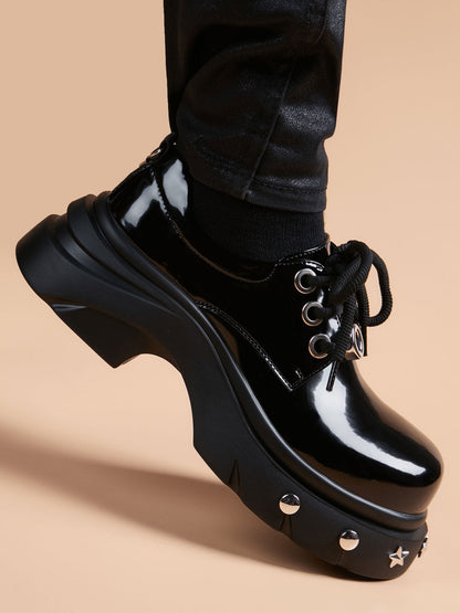 Handcrafted genuine leather shoes product view