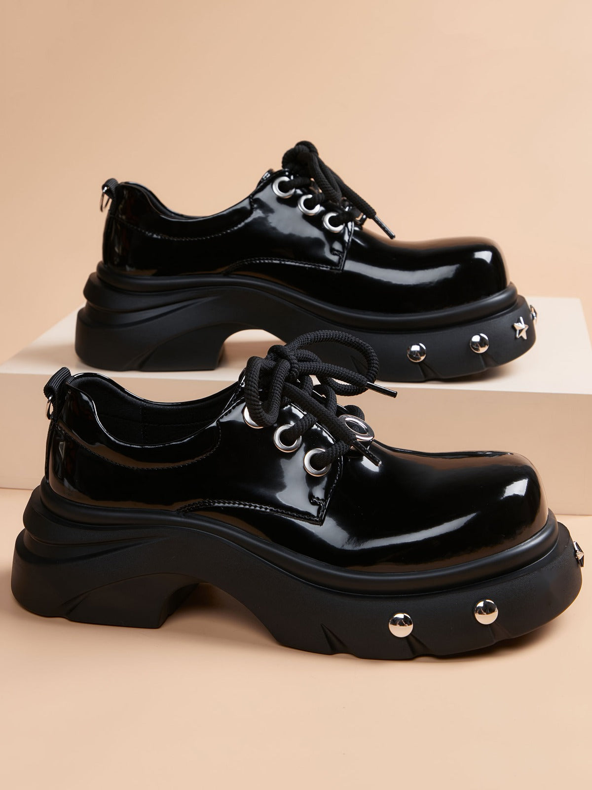 Handcrafted genuine leather shoes product view